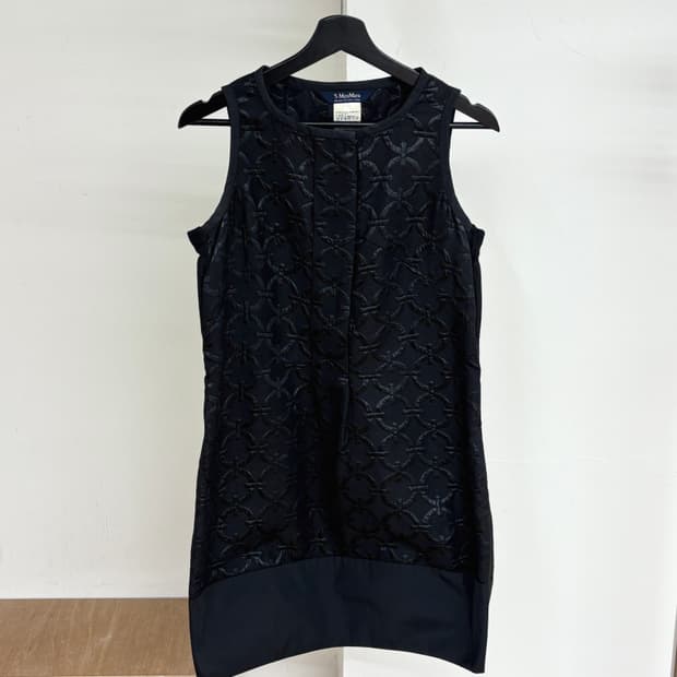 막스마라 블랙 패턴 자카드 슬리브리스 원피스