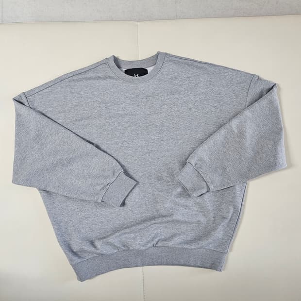 JELEVE(제이엘브) 벌룬핏 베이직 맨투맨