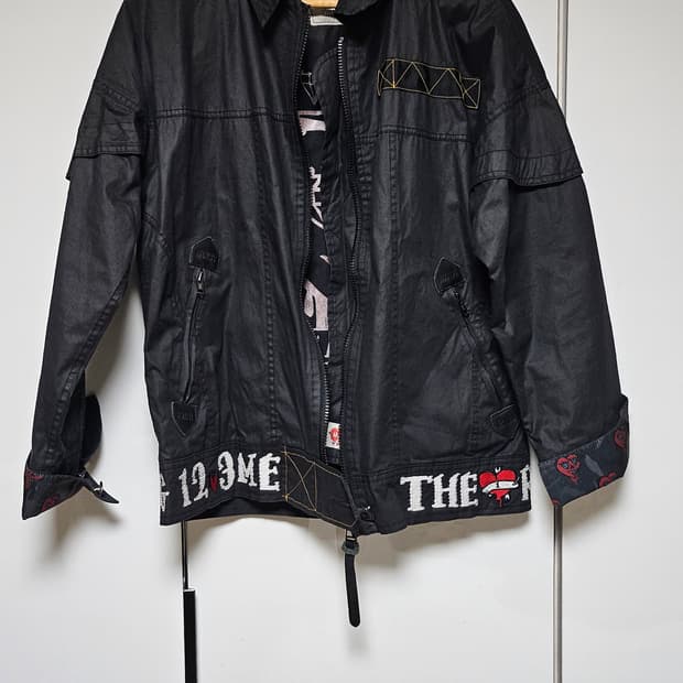 MAN.G 블랙 포인트 자켓