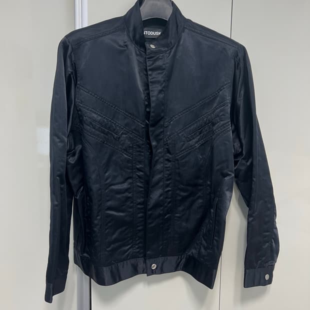 Intodusk 인투더스크 새틴 나일론 라이더자켓