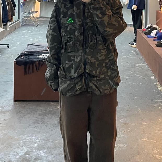 예스아이씨 올리브 카모 투웨이 파카 H1194