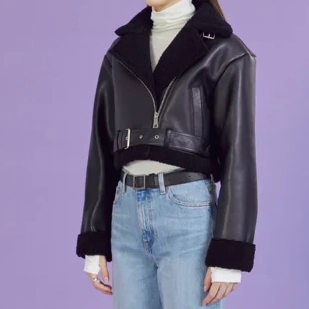 콜릿 여성 크롭 무스탕(크롭 오버핏 무스탕 플리스 자켓 All_Black