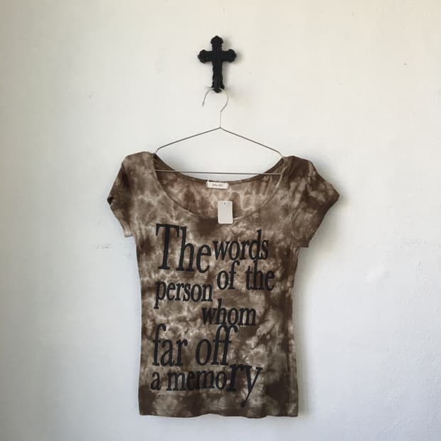 Lettering printing dyed t shirt