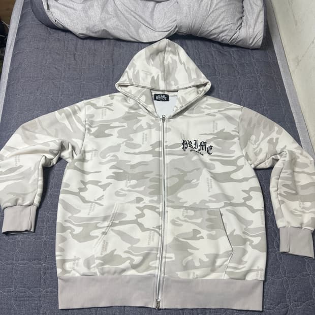 프라임멤버스 화이트 카모 후드집업