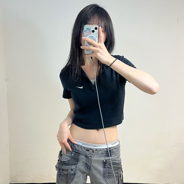 Nike crop collar t-shirt 