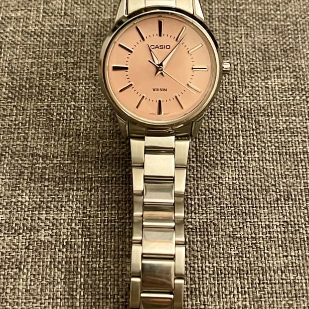 Casio 카시오 실버 메탈 시계 핑크판 (LTP-1303)