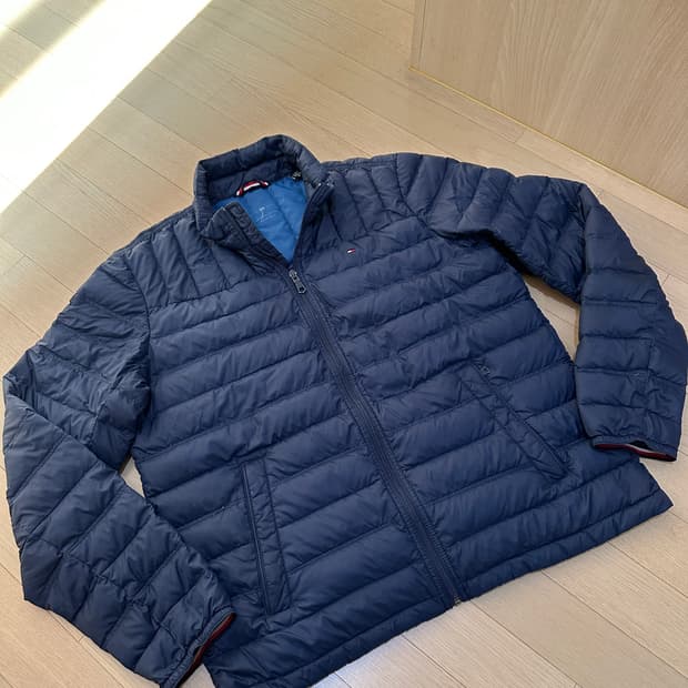 타미힐피거 남성 팩커블 오리털 경량패딩 M(100)