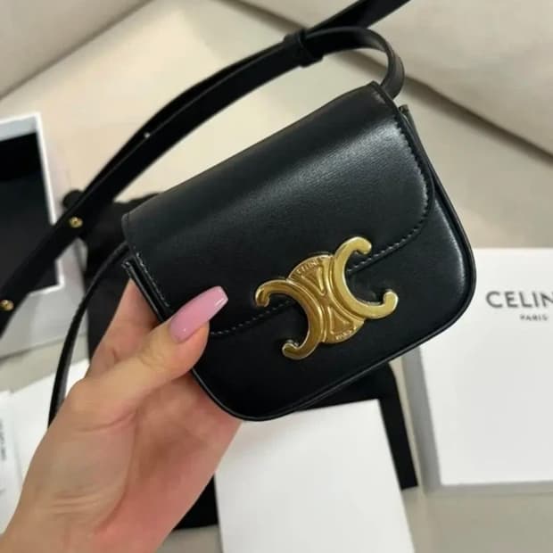 셀린느 트리옹프 미니 블랙 숄더백