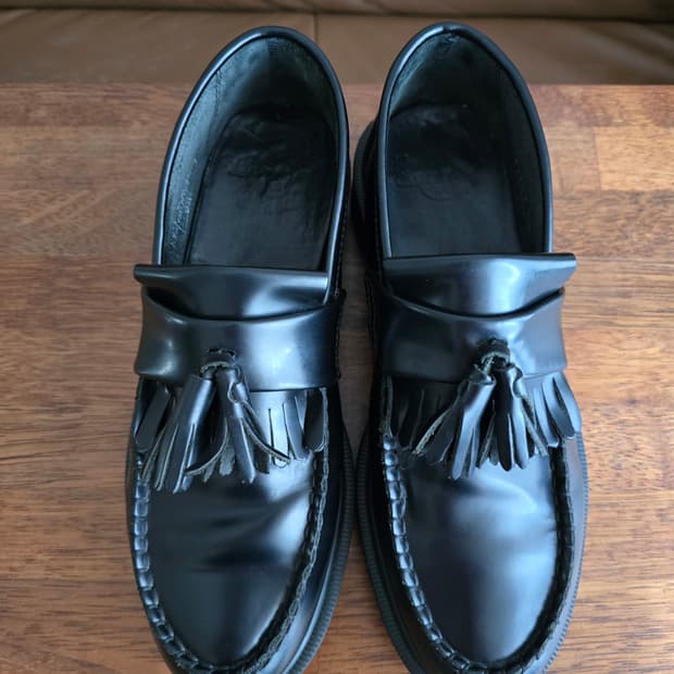 닥터마틴 아드리안 블랙 uk7  260