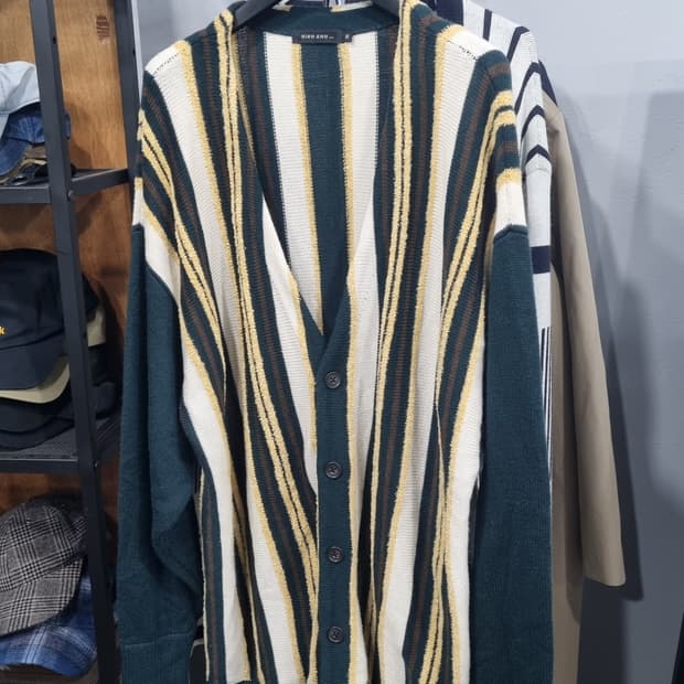 니코앤드 재팬 모혼방 무늬 가디건 m(국내 105적당) 상태좋음