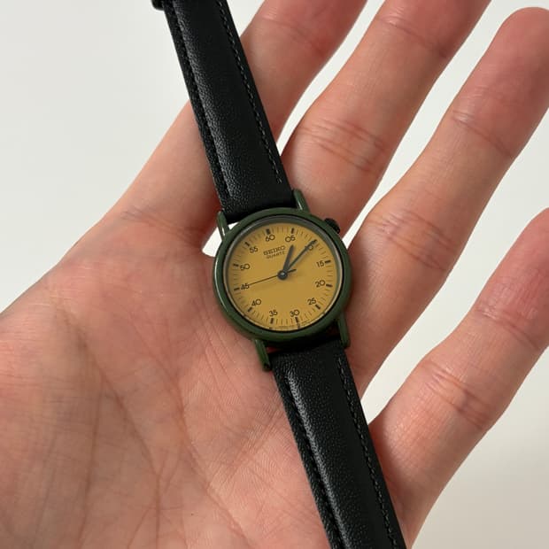 80s avenue khaki field ladies quartz 