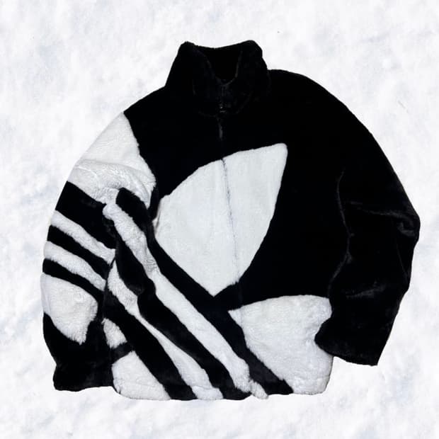 아디다스 빅 트레포일 블랙 쉐르파 퍼자켓