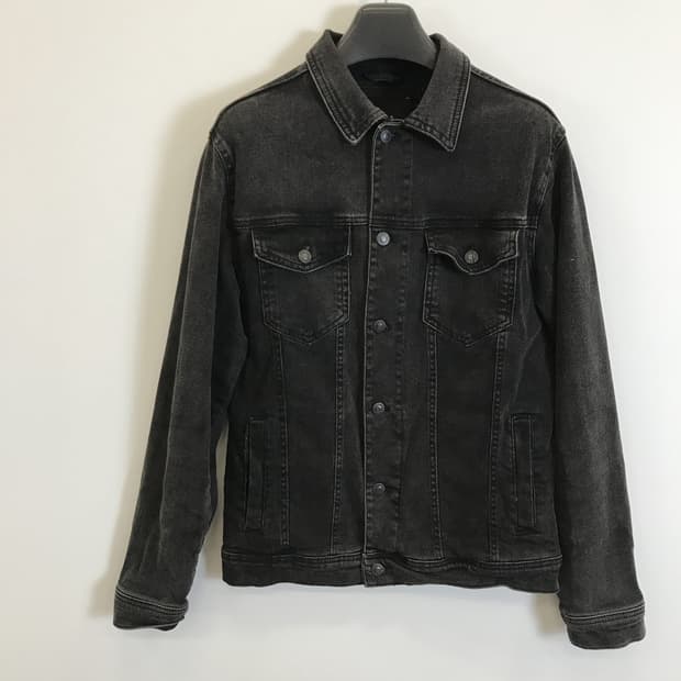 자라 흑청 트러커 데님자켓 [M사이즈]
