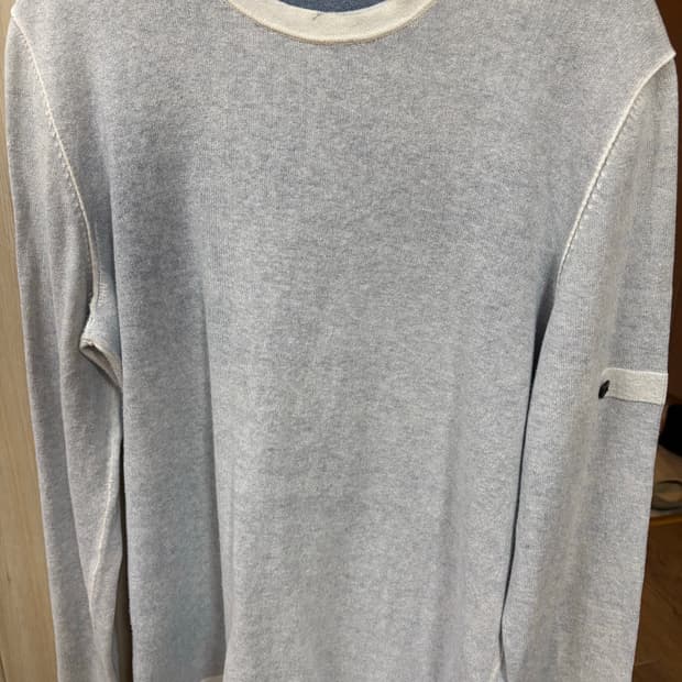 스톤아일랜드 롱슬리브 니트 m 