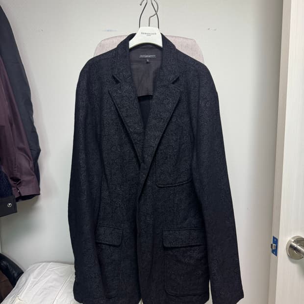 엔지니어드 가먼츠 페이즐리 자켓