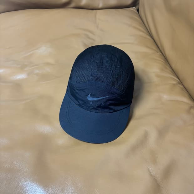 (Supreme x Nike) 슈프림x나이키 트레일 블랙 캠프캡 모자