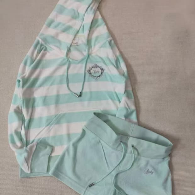 rady 민트 스트라이프 후드 셋업