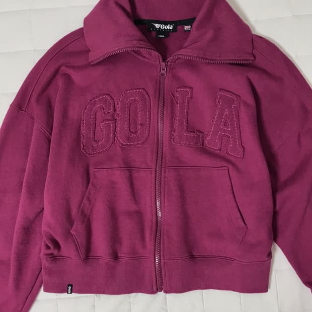 GOLA 로고 세미크롭 져지 카라집업 자주색