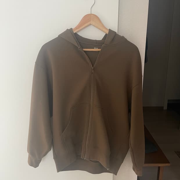 유니클로 후드집업