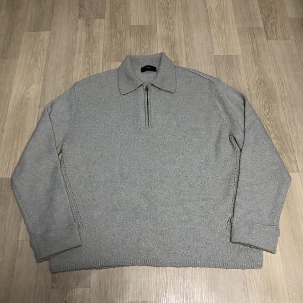(110) 일꼬르소 IL CORSO 라이트그레이 오버핏 하프 집업 니트