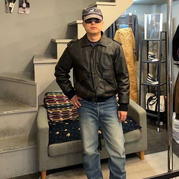 90’s Japanese cow-leather A-2 bomber