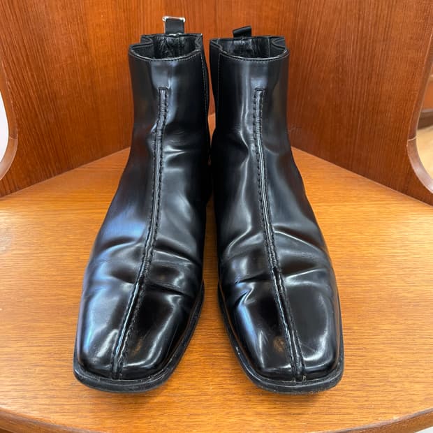 [235] 프라다 앵클 부츠