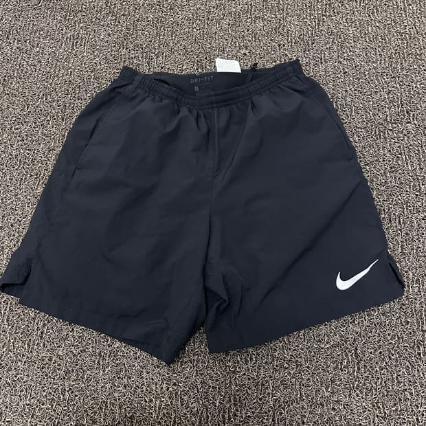 NIKE 나이키 운동복 반바지 블랙 L