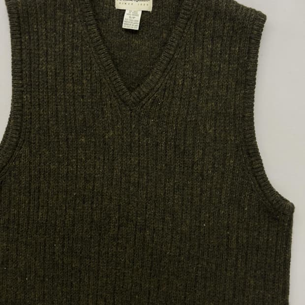 에디바우어 니트 베스트