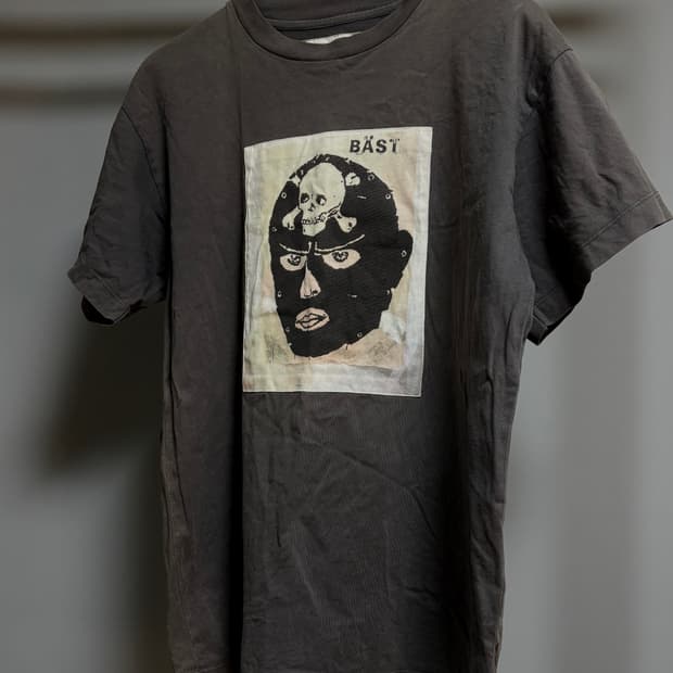 아네스베 아티스트 티셔츠