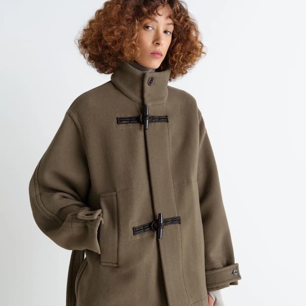 [32,34]르메르 25fw 숏 더플 코트/다크 스쿼럴