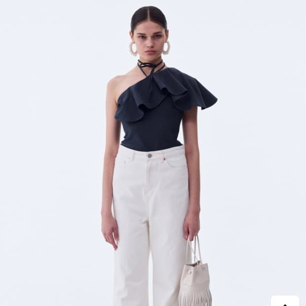 렉토 원숄더 블라우스탑