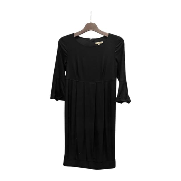 버버리 미디 원피스 라운드넥 7부 플레어 소매 플리츠 디테일 블랙