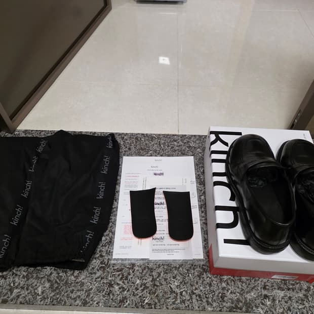 OVATE - 500 (a) / BLACK