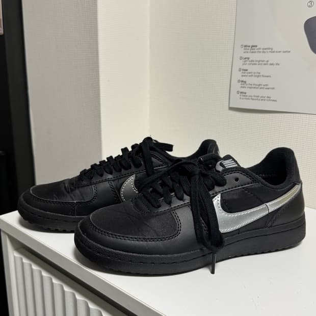 나이키 필드 제너럴 우먼스 w225