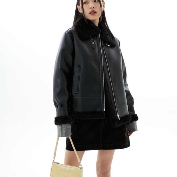 스페로네 우먼 페이크 B3 오버핏 무스탕 자켓 우먼 블랙