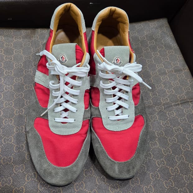 몽클레어 스니커즈