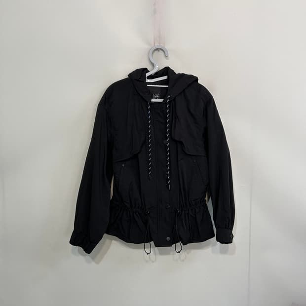 21SS 에고이스트 백포인트 바람막이 55