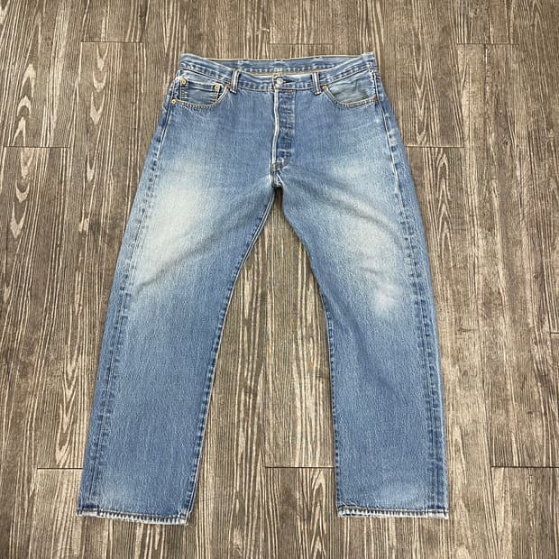 Levi's 501  w38l32