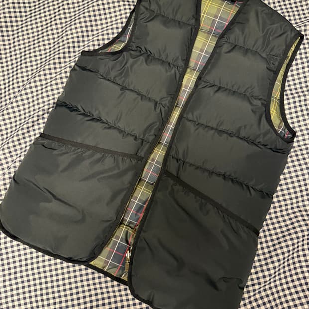 바버 리버서블 다운 라이너 베스트