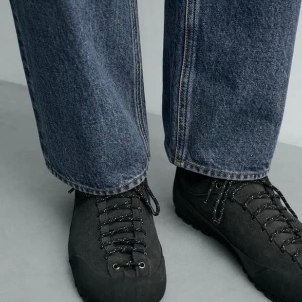 [43] Aaron Levien X ZARA 비브람 솔 스니커즈 팝니다