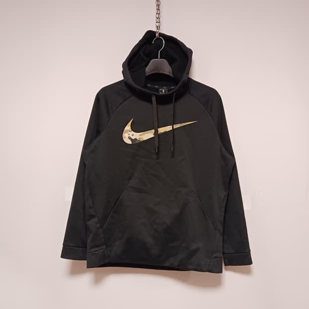 나이키. 후드 기모티셔츠