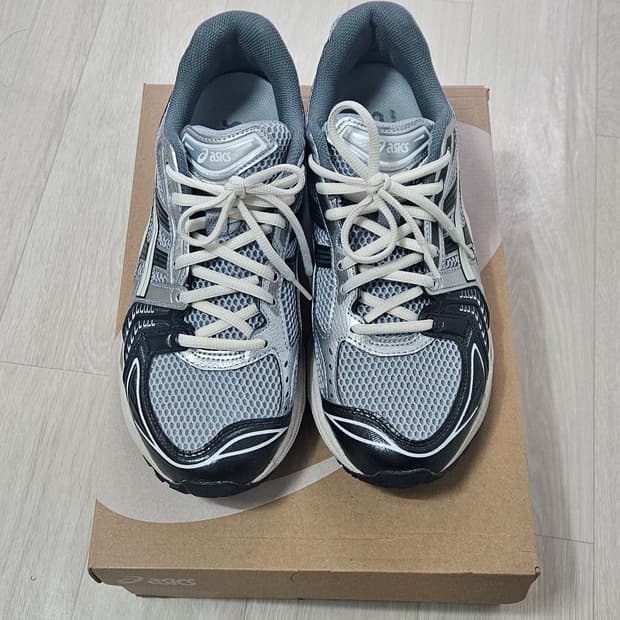 아식스 젤카야노 265