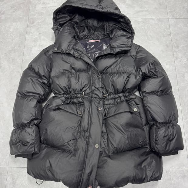 휠라 23FW 구스다운 