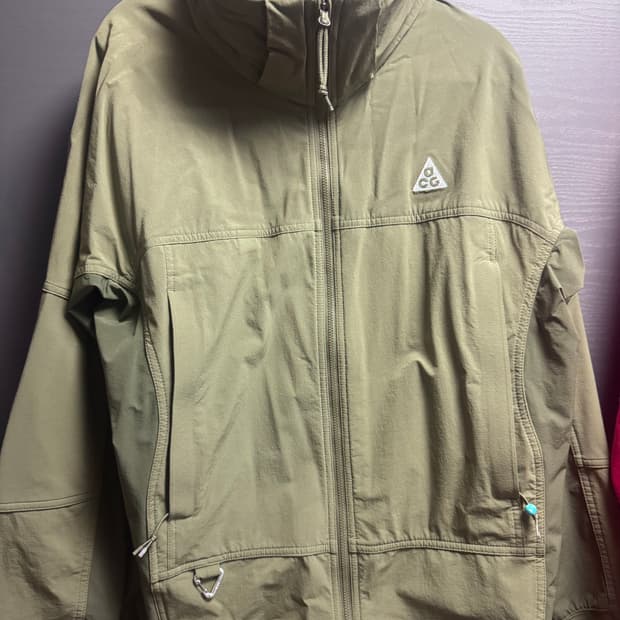 나이키 acg 아웃도어 바람막이