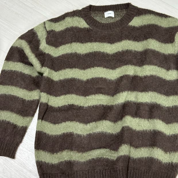 스프라이트 니트