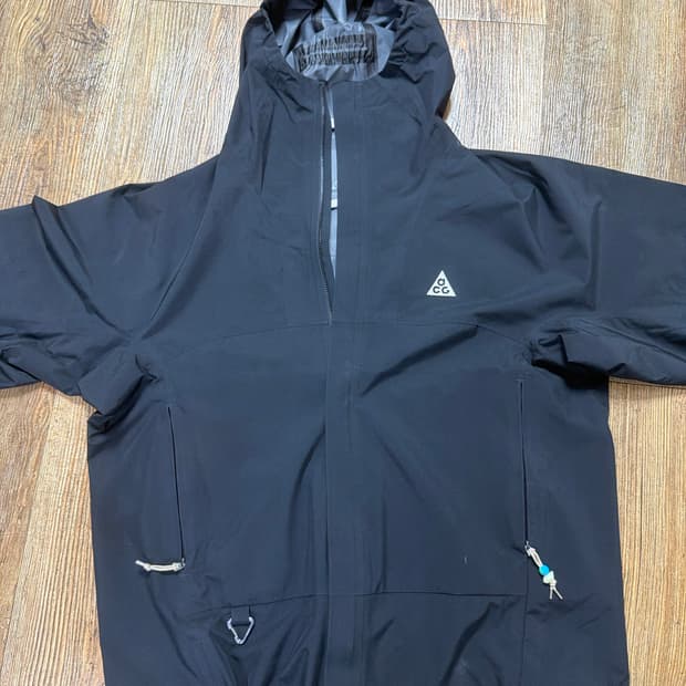 나이키 ACG 스톰핏 바람막이 L 라지