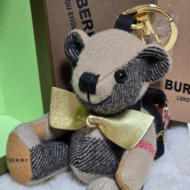 버버리 럭색 토마스 테디베어 백참