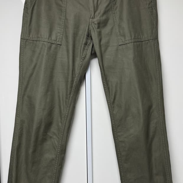 FOB 팩토리 올리브 퍼티그 팬츠