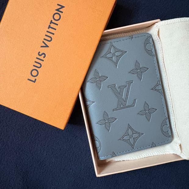 (정품)루이비통 모노그램 쉐도우 포켓 오거나이저 M81382