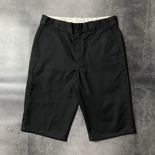 DICKIES 디키즈 00s 빈티지 블랙 워크 하프팬츠 A01132